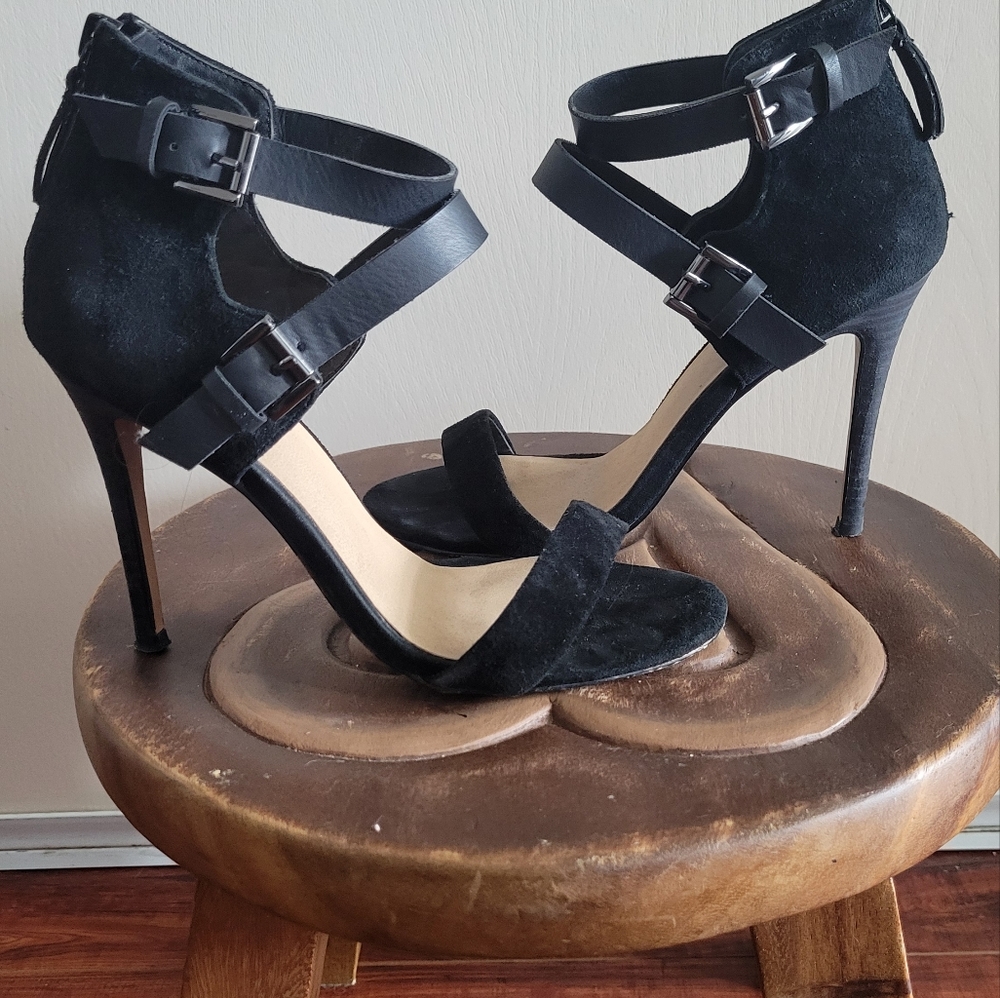 Joes Black stilettos size 5.5